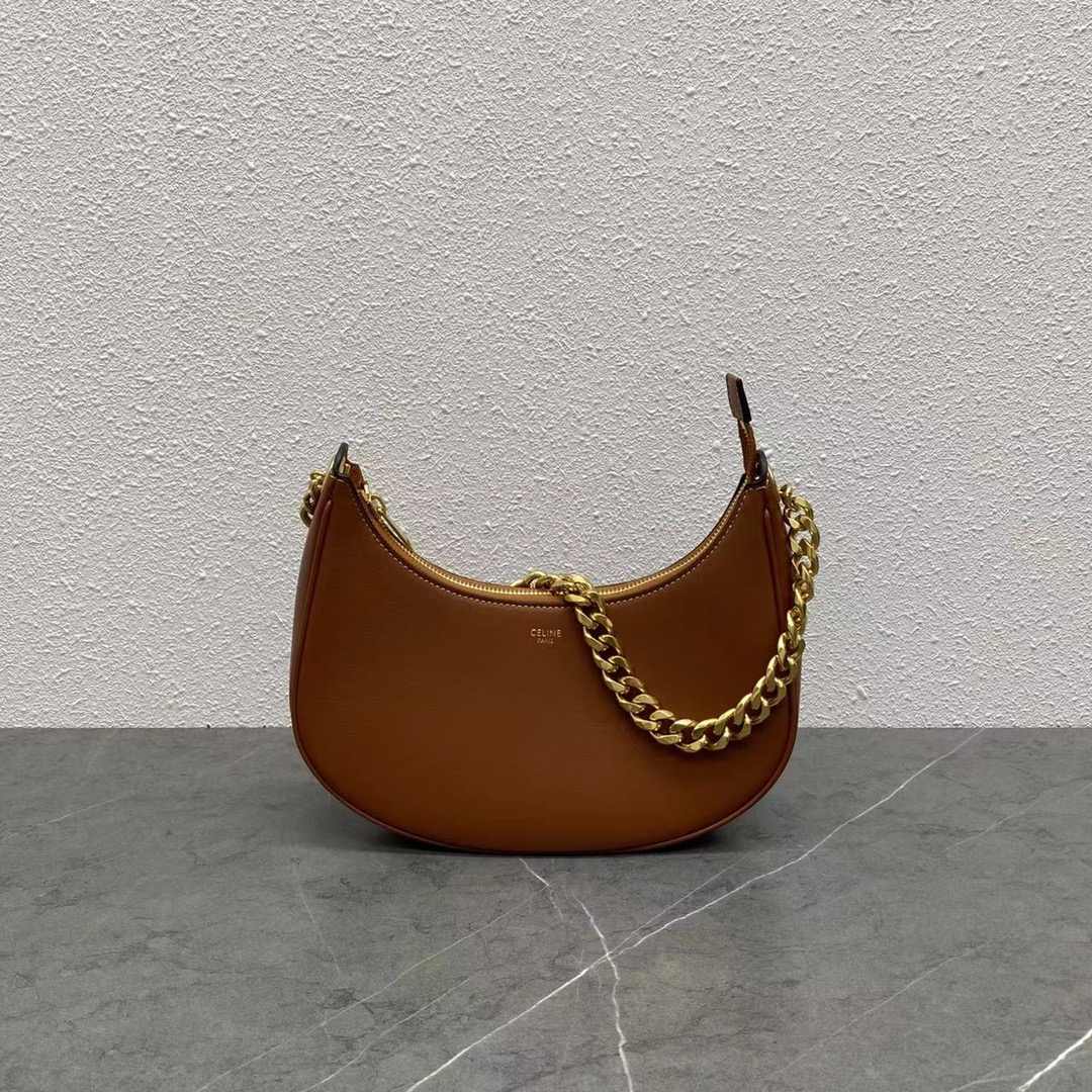 Celine Medium Ava Chain Bag In Smooth Calfskin Shoulder Bag Tan 199583